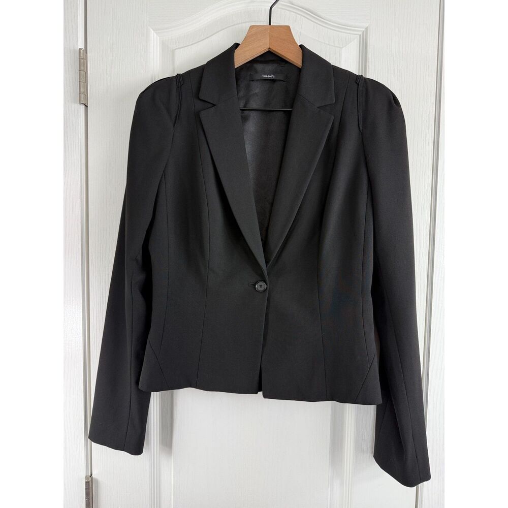 Tahari Women's Black Long Sleeve Blazer Jacket One Button Closure Size 6